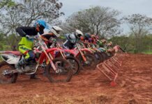Motocross FamiliaMXX supera a chuva e reúne pilotos e público da região em Presidente Epitácio